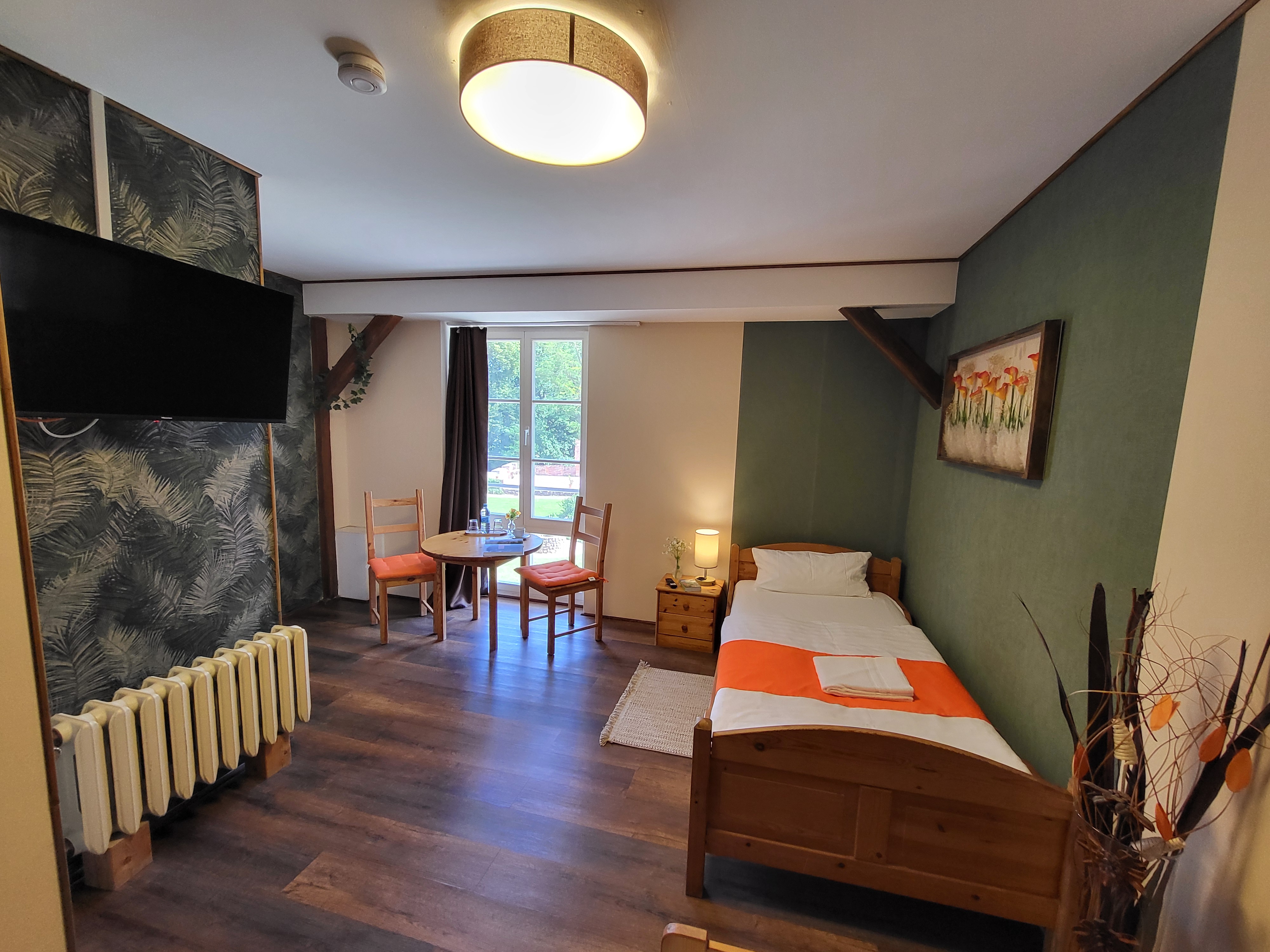 Nebengebäude- Zweibettzimmer